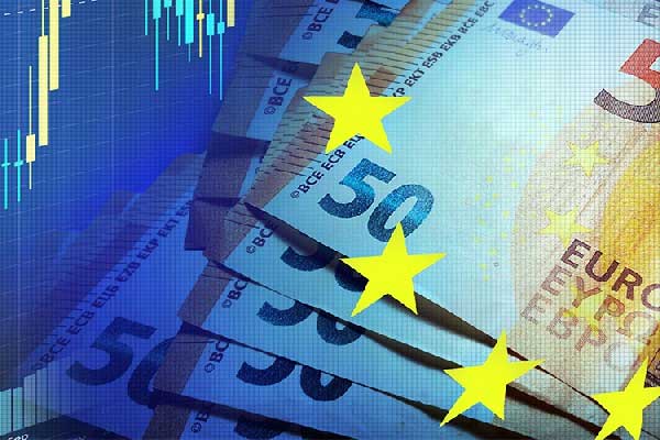 白银经历五年多最大单日跌幅后反弹回升