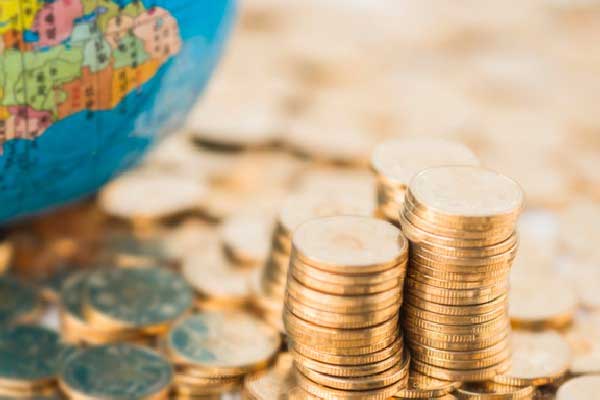 台积电周三尾盘下跌2.5%